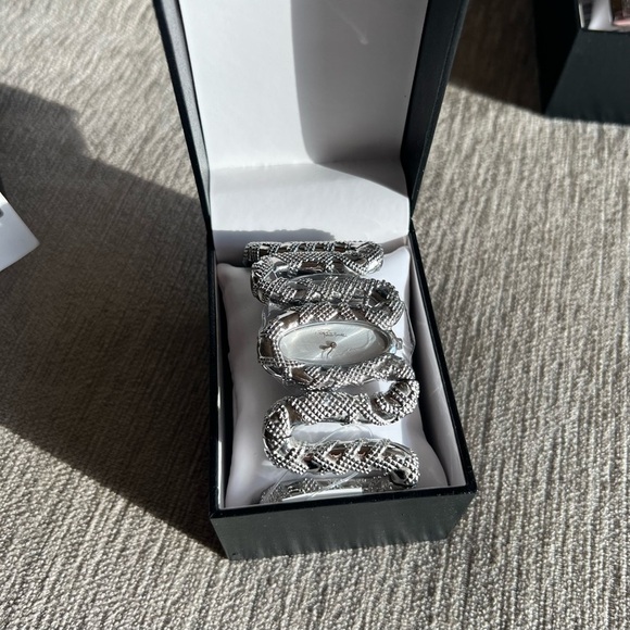 New $640 Roberto Cavalli Cleopatra Women\'s Analog Silver
Tone Snake Watch